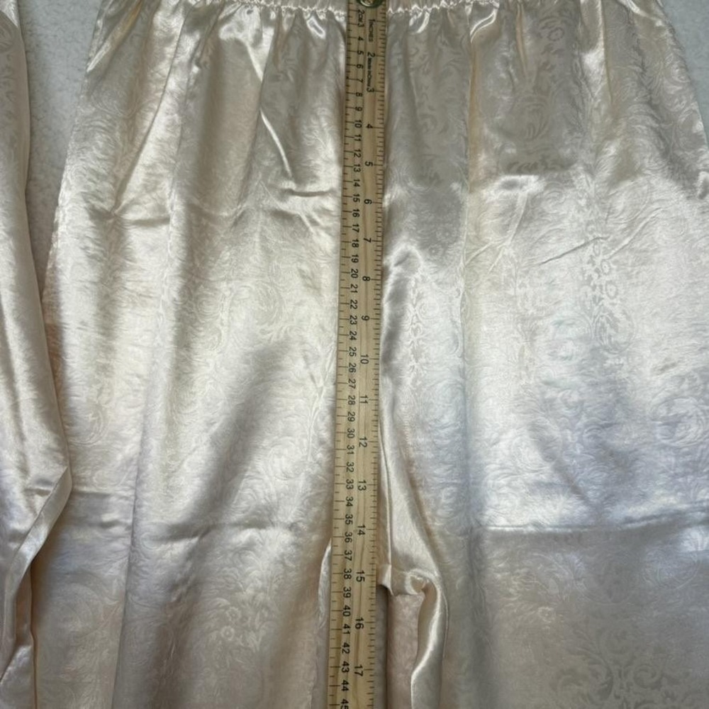 Victorias Secret Pajama Set & Robe Womens Medium Ivory Satin Jacquard Floral M - Picture 9 of 13
